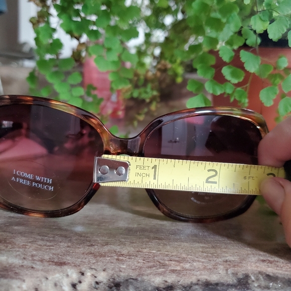 OASIS | Rhinestone Sunglasses in Tortoise Shell NWT - Picture 13 of 16